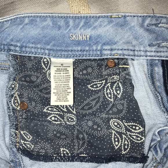 American Eagle Skinny Jeans - Picture 3 of 4